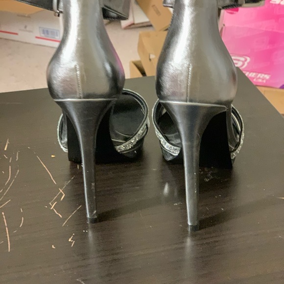 New ALDO ANKLE STRAP EMBELLISHED HEEL SANDAL - Picture 3 of 5